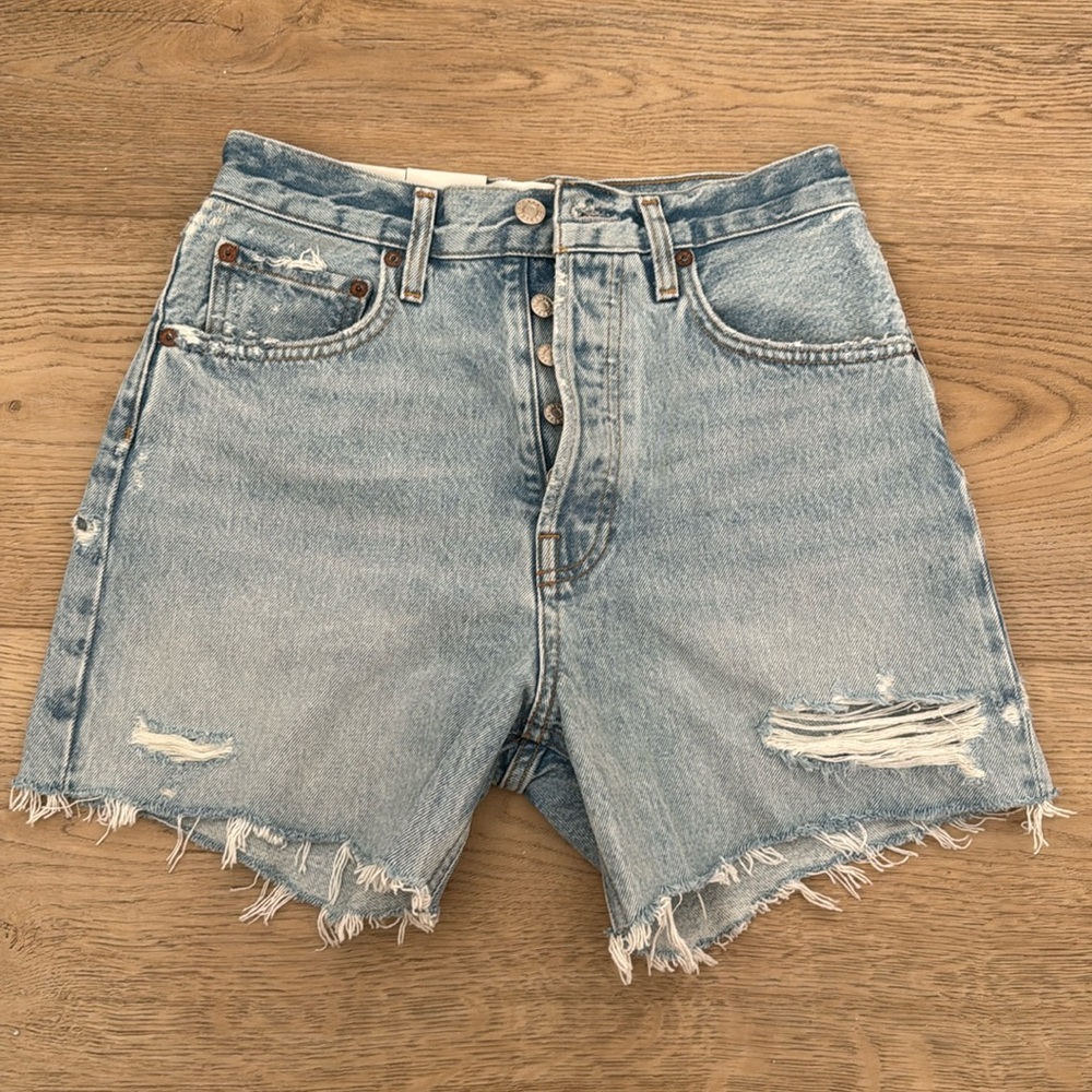 NWT Agolde Riley Short